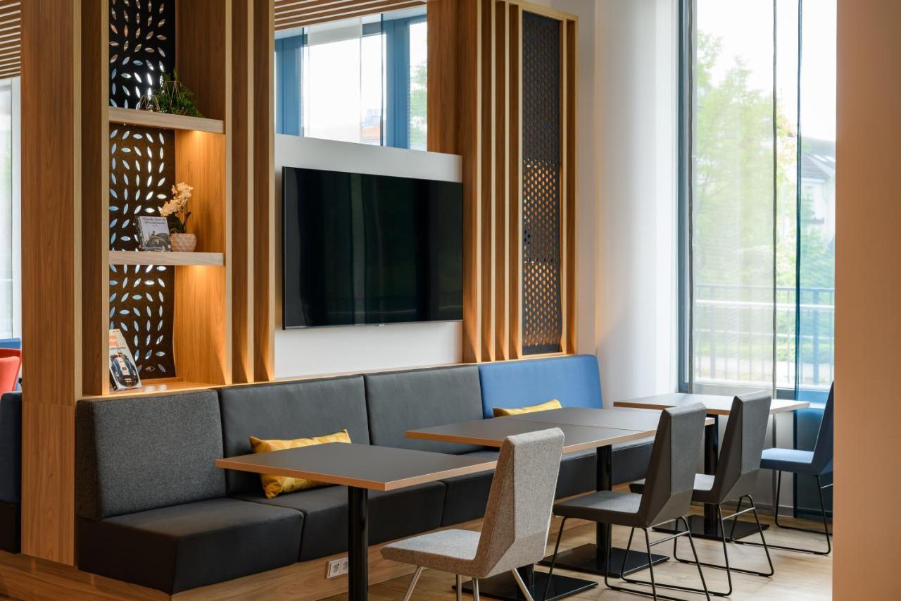 Holiday Inn Express - Fulda By Ihg Exterior photo