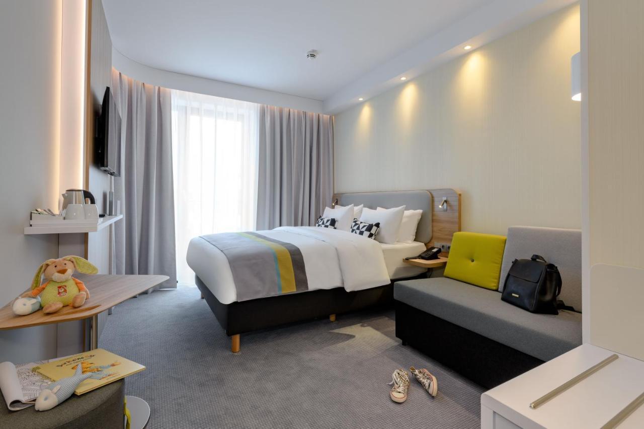 Holiday Inn Express - Fulda By Ihg Exterior photo