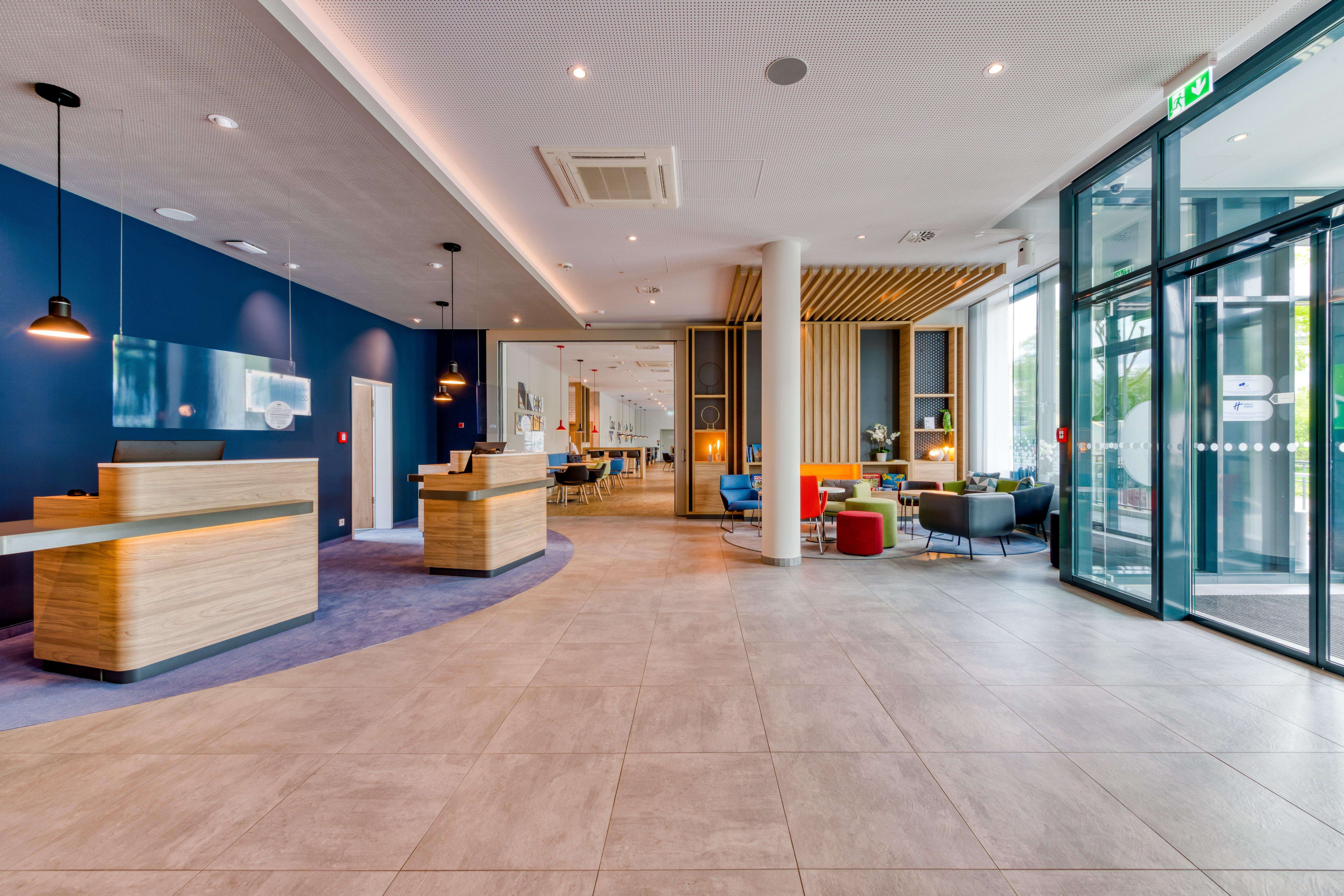 Holiday Inn Express - Fulda By Ihg Exterior photo