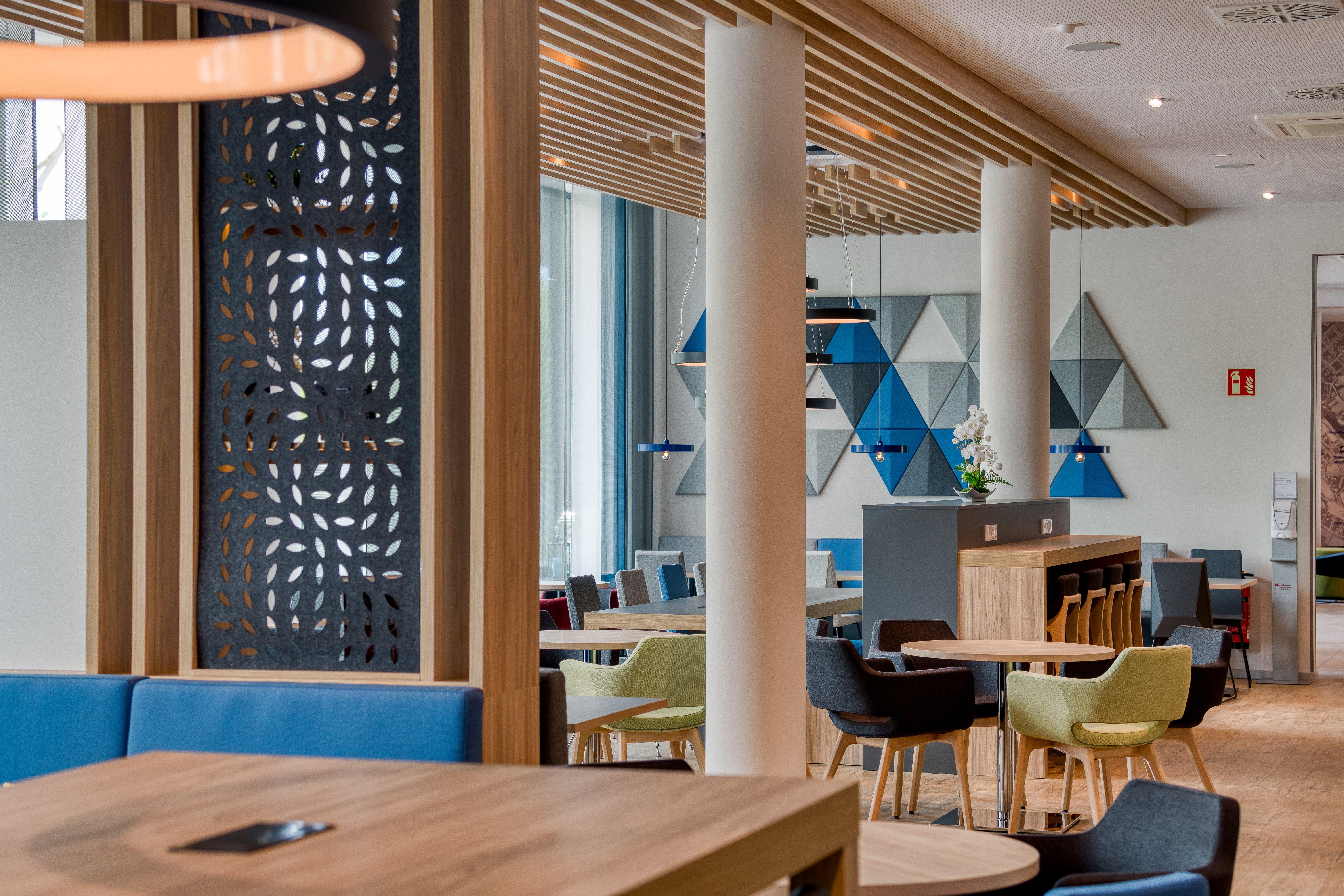 Holiday Inn Express - Fulda By Ihg Exterior photo